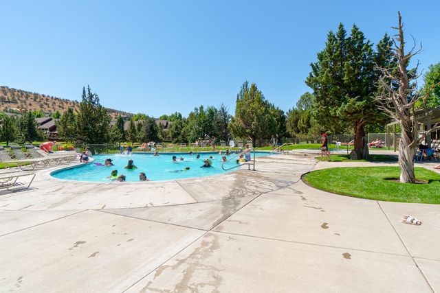 11403 Jubel Court, Redmond, OR 97756