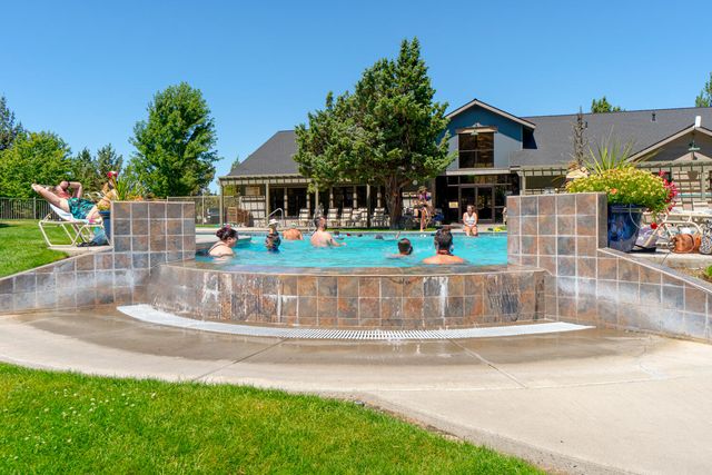 11403 Jubel Court, Redmond, OR 97756