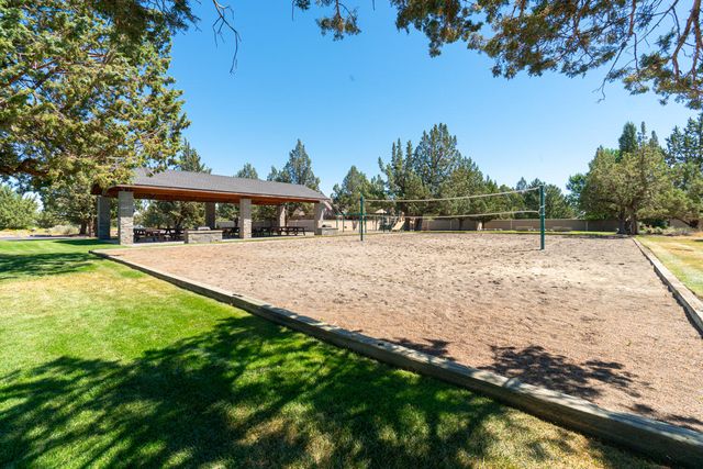 11403 Jubel Court, Redmond, OR 97756