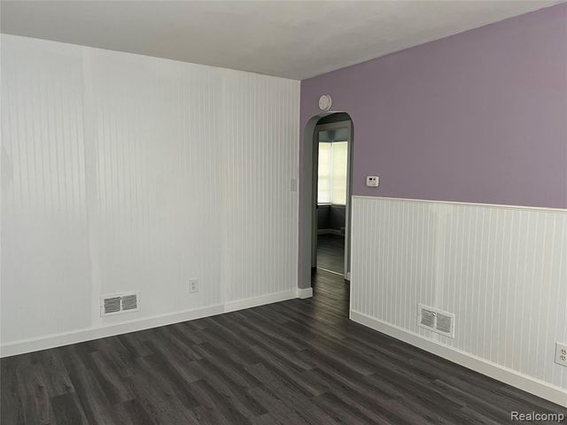 801 Hubbard Avenue, Flint, MI 48503