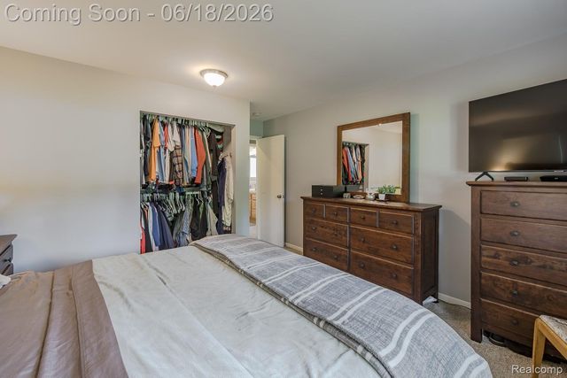880 Joslyn Road, Orion Charter Township, MI 48362