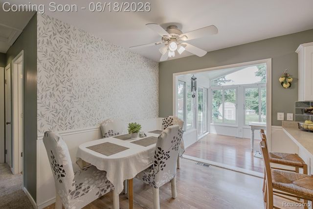880 Joslyn Road, Orion Charter Township, MI 48362