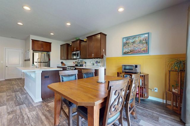 5328 Cameo Drive, Evansville, IN 47711