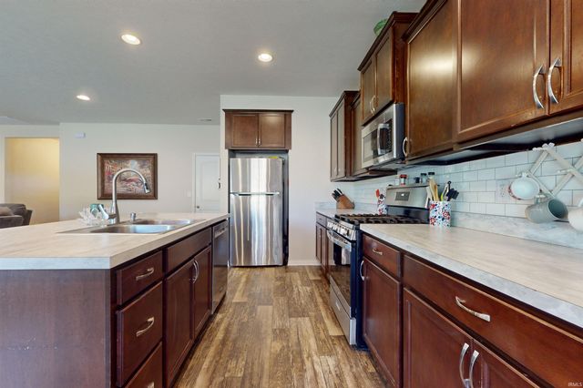 5328 Cameo Drive, Evansville, IN 47711