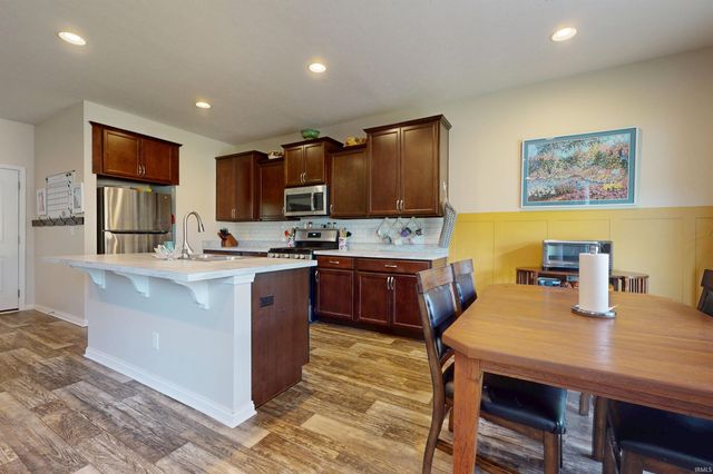 5328 Cameo Drive, Evansville, IN 47711