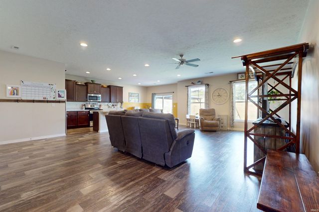 5328 Cameo Drive, Evansville, IN 47711