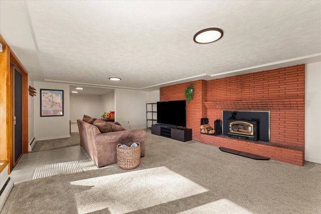 2521 W Dell Dr, Spokane, WA 99208