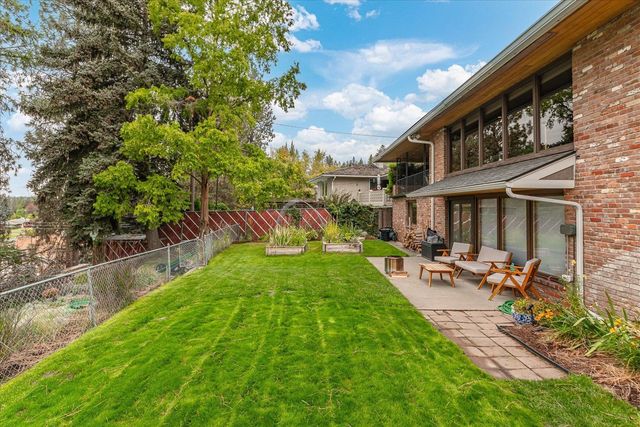 2521 W Dell Dr, Spokane, WA 99208