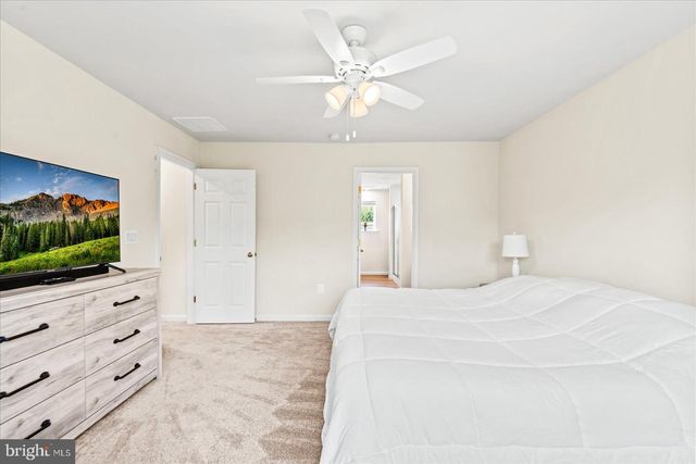 6325 POINTER LN, King George, VA 22485