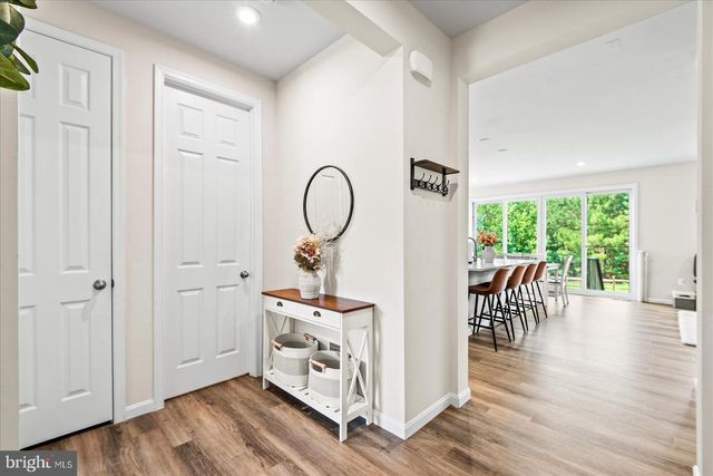6325 POINTER LN, King George, VA 22485