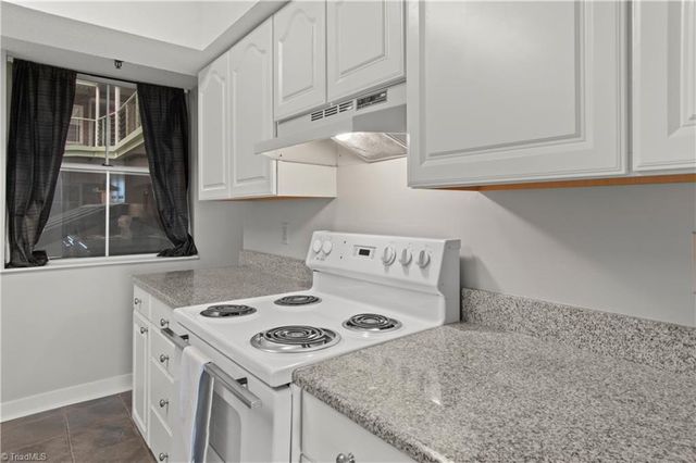 315 N Spruce Street 307, Winston-salem, NC 27101