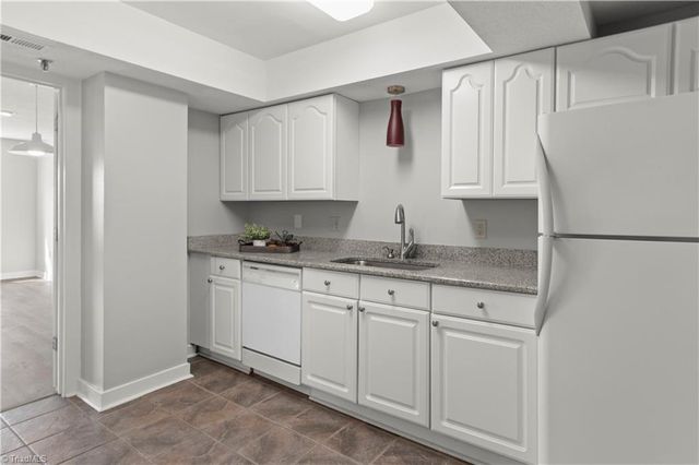 315 N Spruce Street 307, Winston-salem, NC 27101