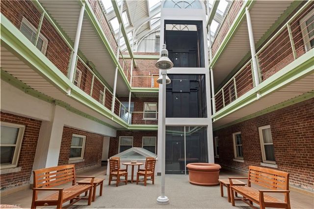 315 N Spruce Street 307, Winston-salem, NC 27101