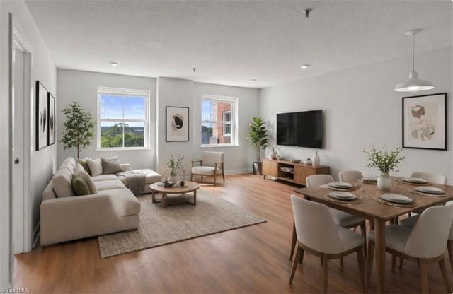 315 N Spruce Street 307, Winston-salem, NC 27101