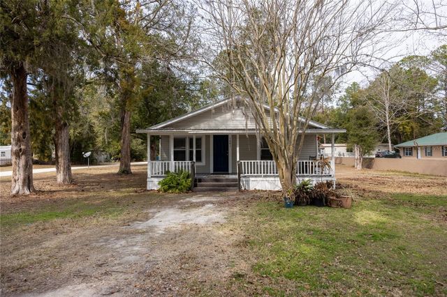 1001 NE 2ND AVENUE, Trenton, FL 32693