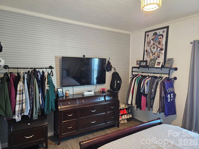 213 Colombo Street NW, Valdese, NC 28690