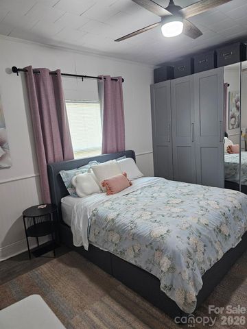 213 Colombo Street NW, Valdese, NC 28690