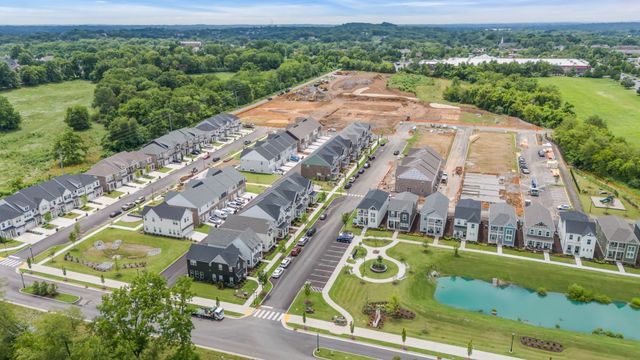 505 Mantes Aly, Hendersonville, TN 37075