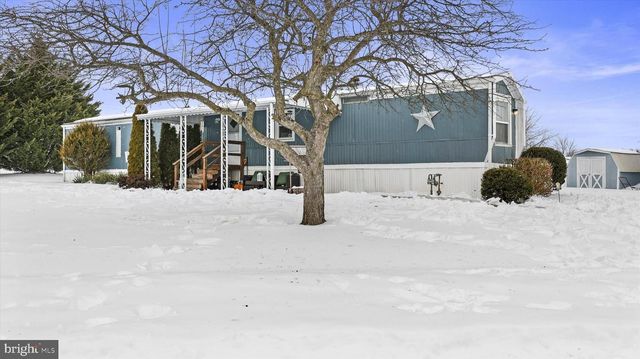 3895 CRAIG AVE, Dover, PA 17315