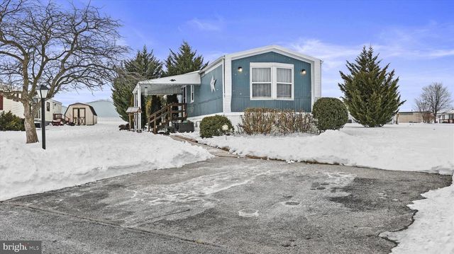 3895 CRAIG AVE, Dover, PA 17315