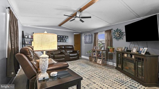 3895 CRAIG AVE, Dover, PA 17315