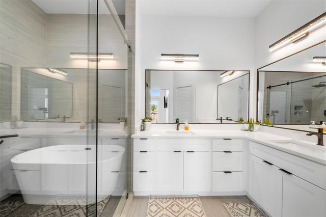 6815 Paris Street, Houston, TX 77021