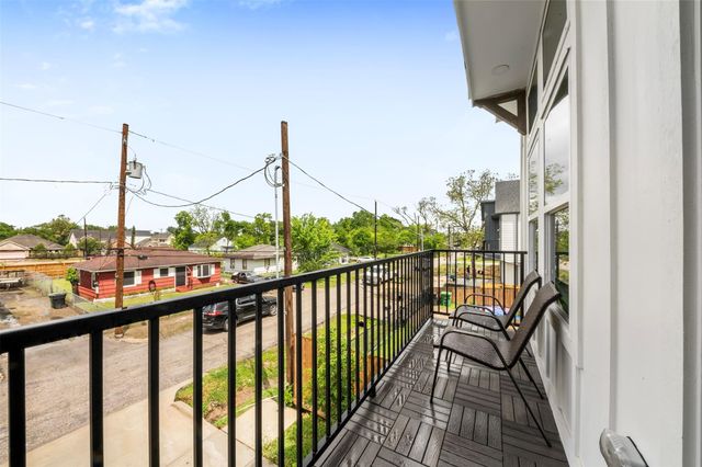 6815 Paris Street, Houston, TX 77021