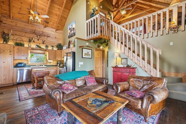 465 Briar Creek Drive, Ellijay, GA 30540