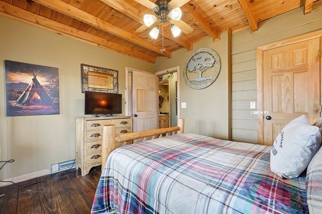 465 Briar Creek Drive, Ellijay, GA 30540