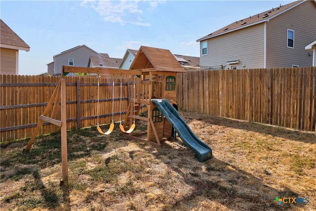 808 Circle Way 26H, Jarrell, TX 76537