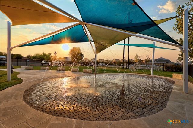 808 Circle Way 26H, Jarrell, TX 76537