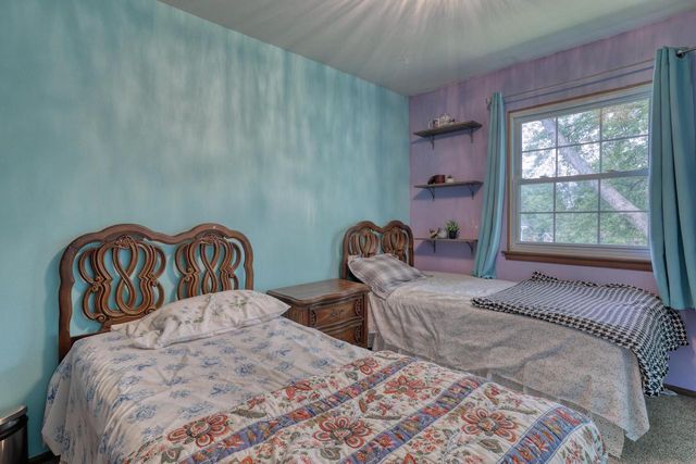 18570 Kamala COURT, Brookfield, WI 53045