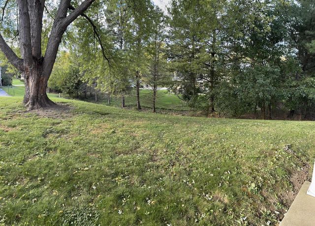 18570 Kamala COURT, Brookfield, WI 53045