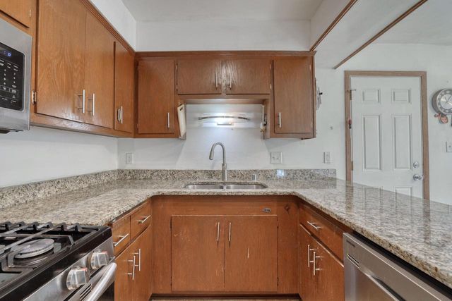 18570 Kamala COURT, Brookfield, WI 53045