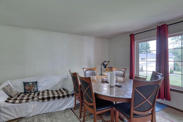 18570 Kamala COURT, Brookfield, WI 53045