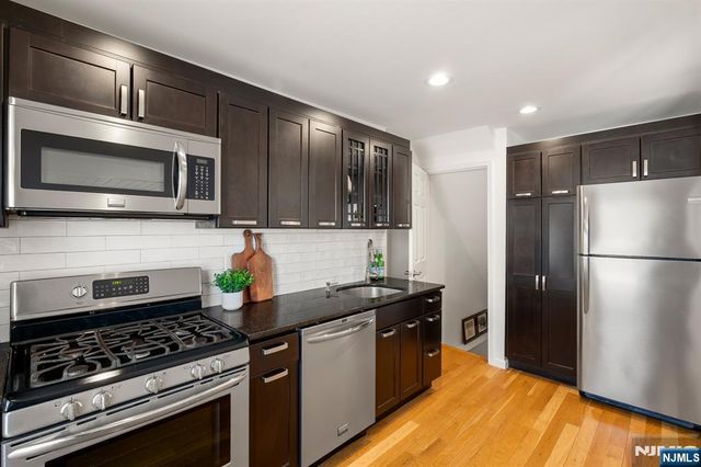 589 Beverly Road, Teaneck, NJ 07666