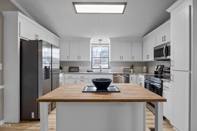 1100 Benbrook Drive, Nashville, NC 27856