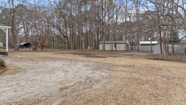 1100 Benbrook Drive, Nashville, NC 27856