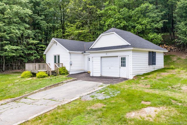 810 Benton Hollow Road, Woodbourne, NY 12788