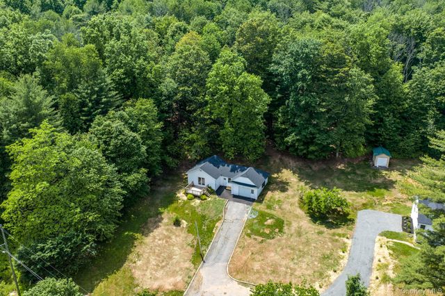 810 Benton Hollow Road, Woodbourne, NY 12788
