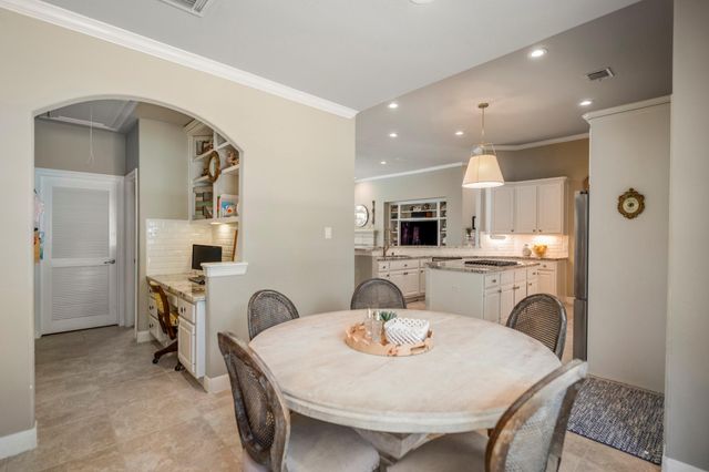 9731 Blue Cruls Way, Spring, TX 77379