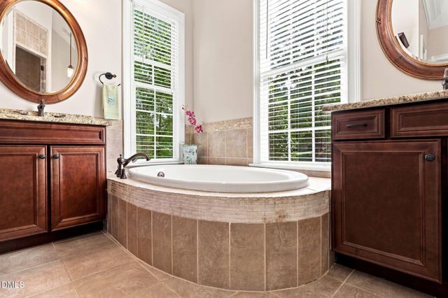 127 Brown Bear, Chapel Hill, NC 27517