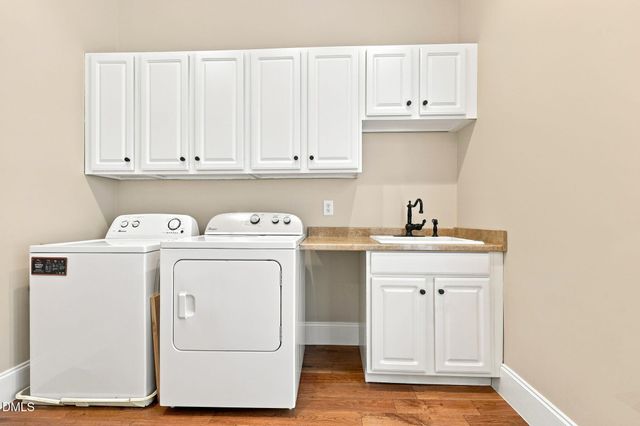 127 Brown Bear, Chapel Hill, NC 27517
