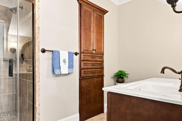 127 Brown Bear, Chapel Hill, NC 27517
