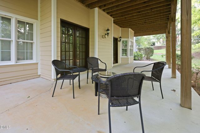 127 Brown Bear, Chapel Hill, NC 27517
