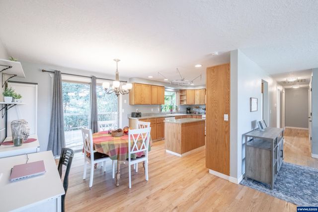 6606 McLeod Ln NE, Keizer, OR 97303