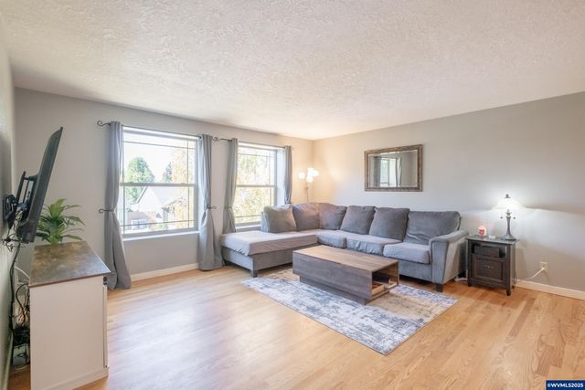 6606 McLeod Ln NE, Keizer, OR 97303