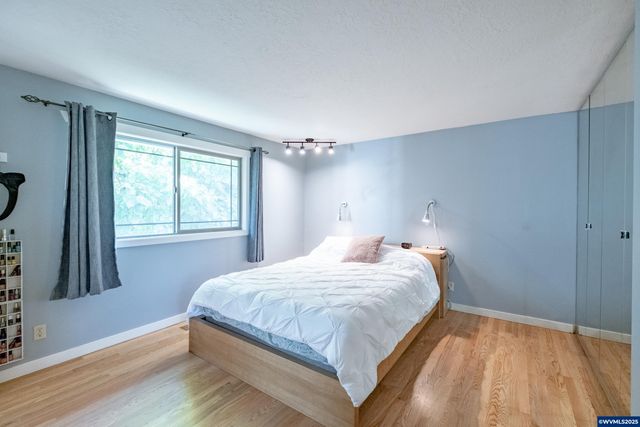 6606 McLeod Ln NE, Keizer, OR 97303