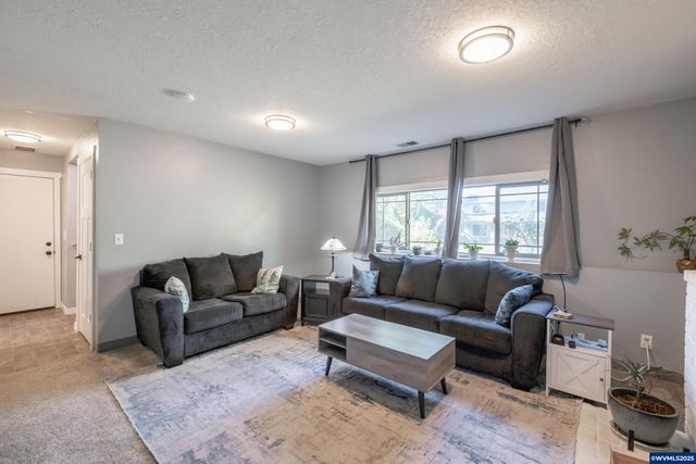 6606 McLeod Ln NE, Keizer, OR 97303