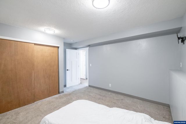 6606 McLeod Ln NE, Keizer, OR 97303